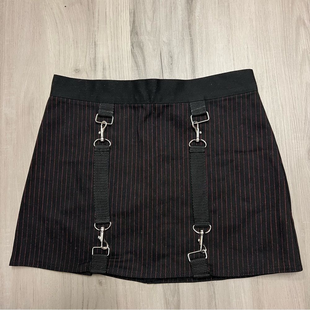 NWT vintage Black red pinstripe bondage skirt Super Low Fat for hot topic sz S